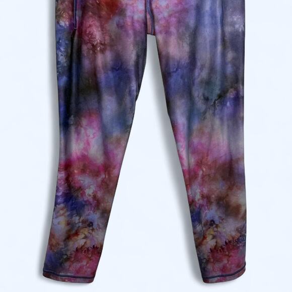 Athleta Salutation Stash Pocket II Capri leggings - Size S / ST - Cosmic Tie Dye - Picture 3 of 8